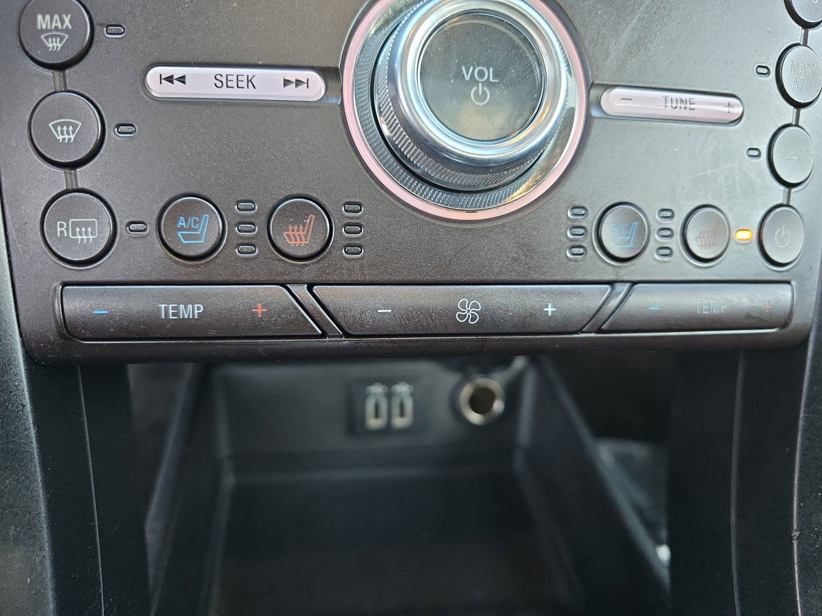 Used 2019 Ford Fusion Titanium image 21