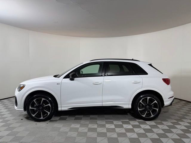 Used 2025 Audi Q3 2.0T Premium Plus w/ Premium Plus Package image 4