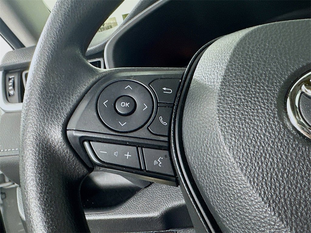 Used 2024 Toyota RAV4 XLE image 25