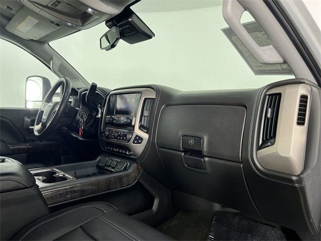 Used 2015 GMC Sierra 2500 Denali w/ Duramax Plus Package image 28