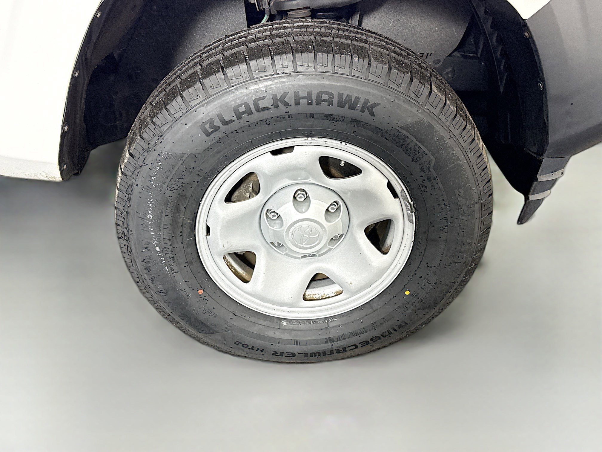 Used 2019 Toyota Tacoma SR image 31