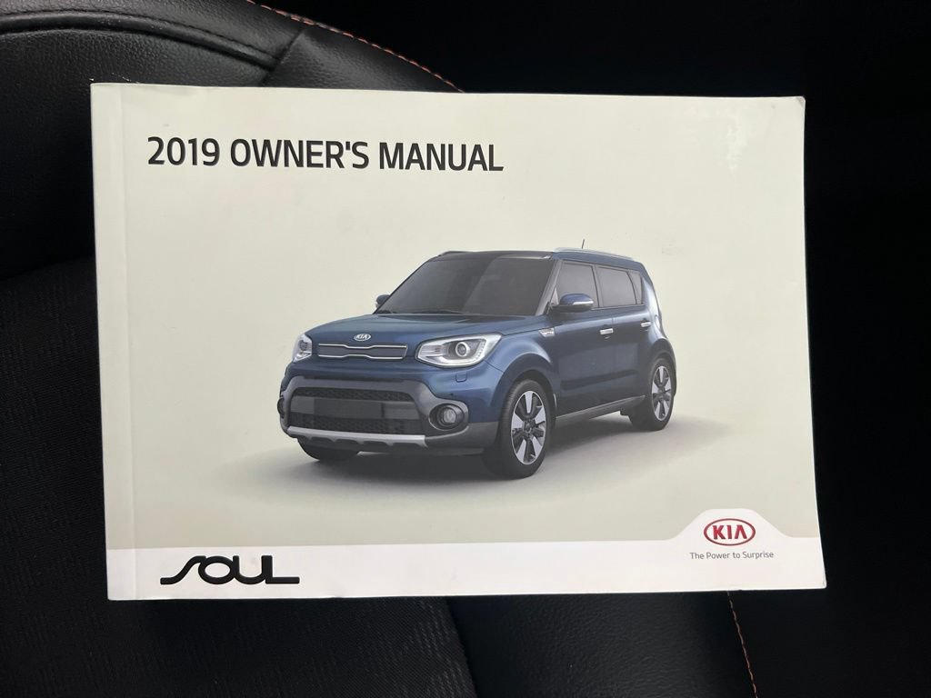 Used 2019 Kia Soul ! w/ Technology Package FWD image 27