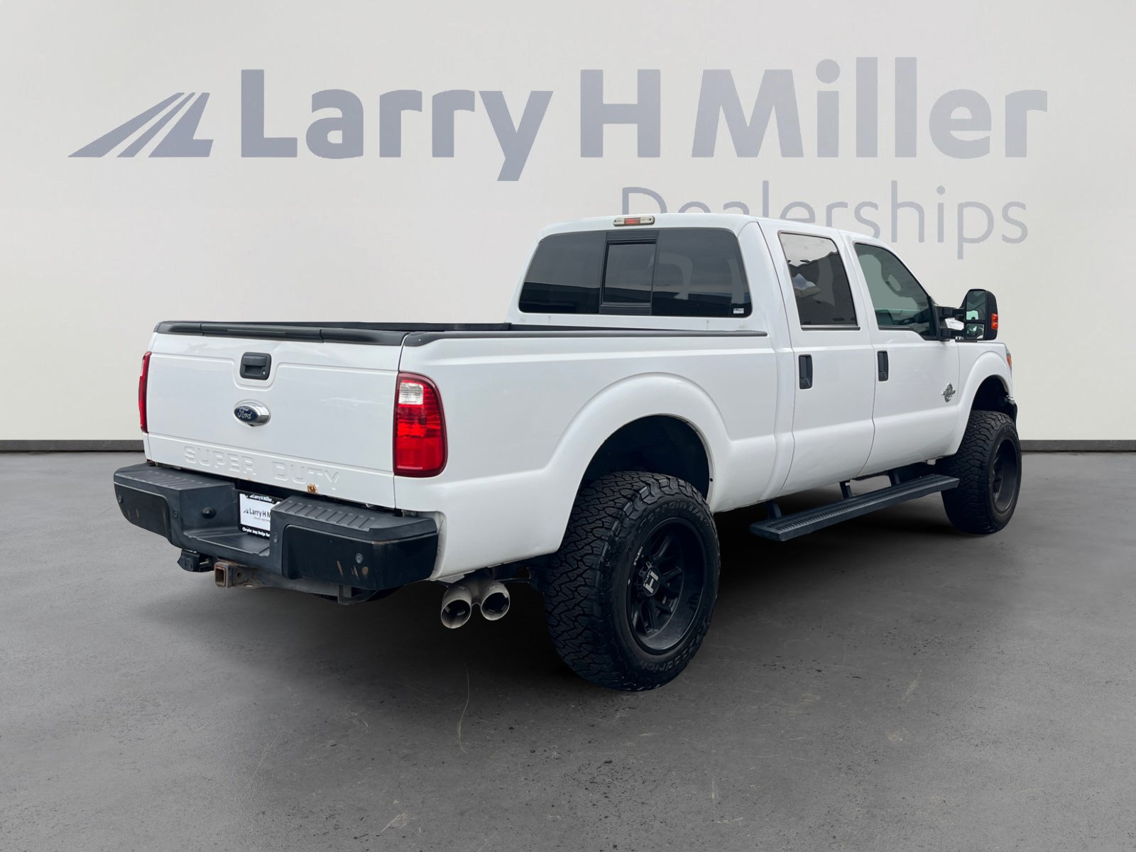 Used 2016 Ford F350 XL w/ Power Equipment Group AWD/4WD image 5