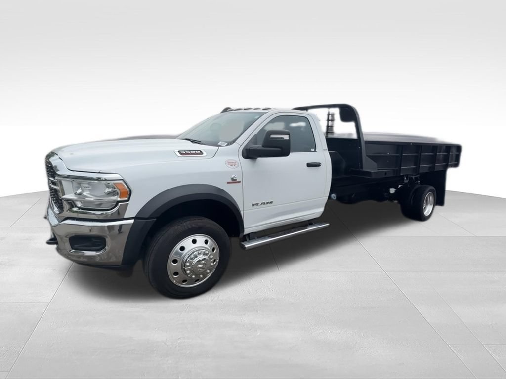 Used 2024 RAM 5500 SLT w/ Quick Order Package 2YG SLT AWD/4WD image 5