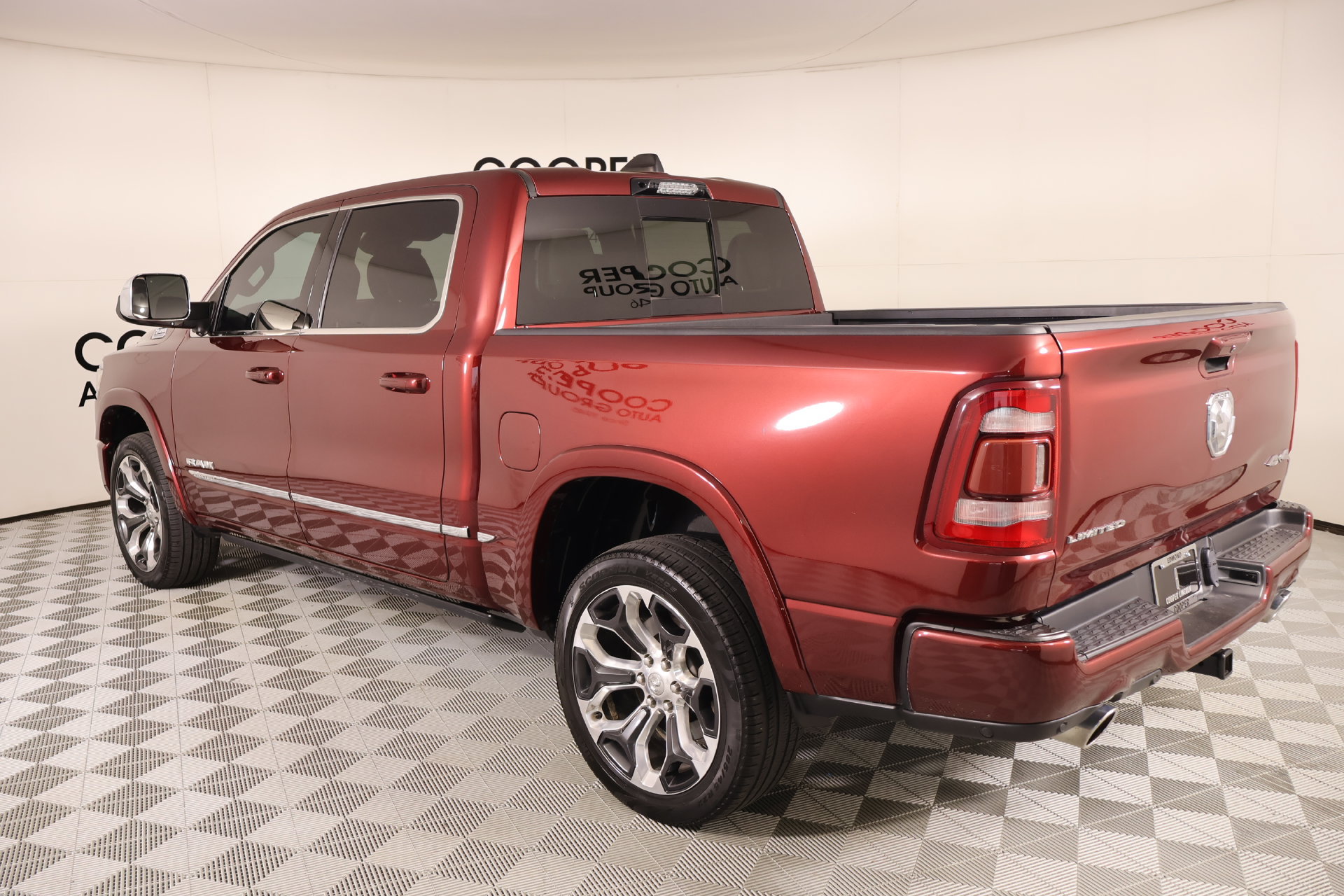 Used 2023 RAM 1500 Limited AWD/4WD image 24