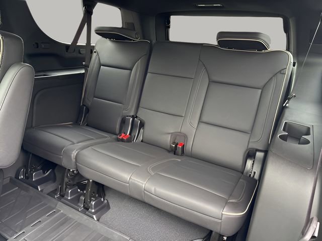 New 2026 Chevrolet Suburban Premier w/ Sun And Tow Package image 22