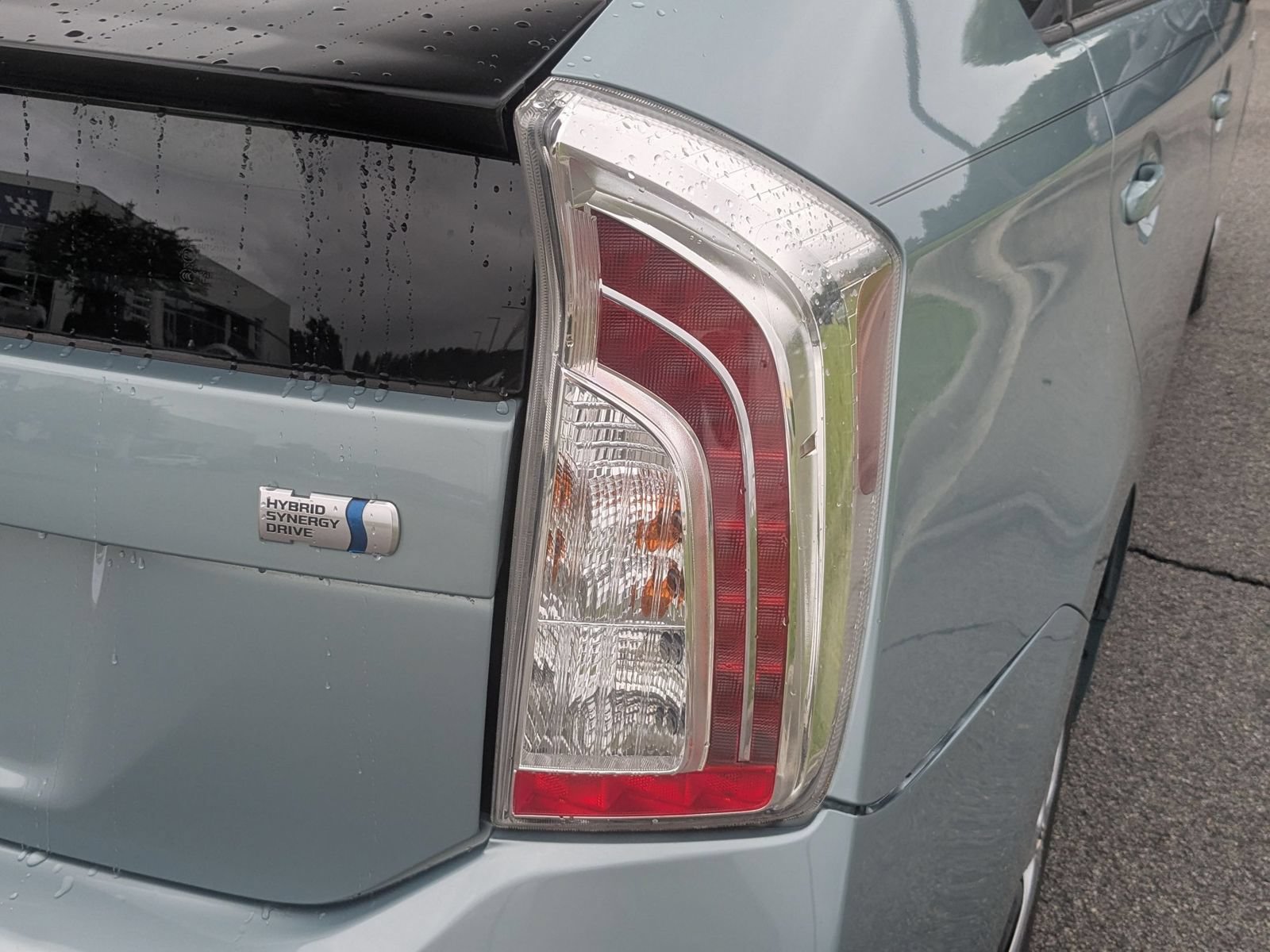 Used 2015 Toyota Prius Two FWD image 28
