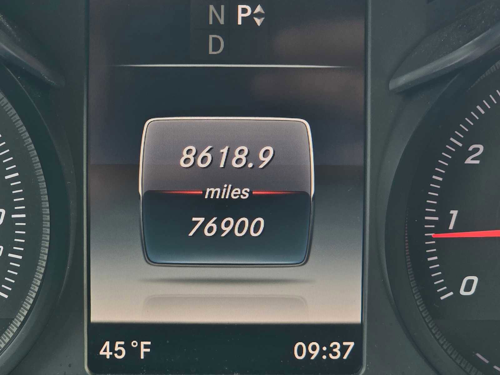 Used 2019 Mercedes-Benz GLC 300 4MATIC image 26