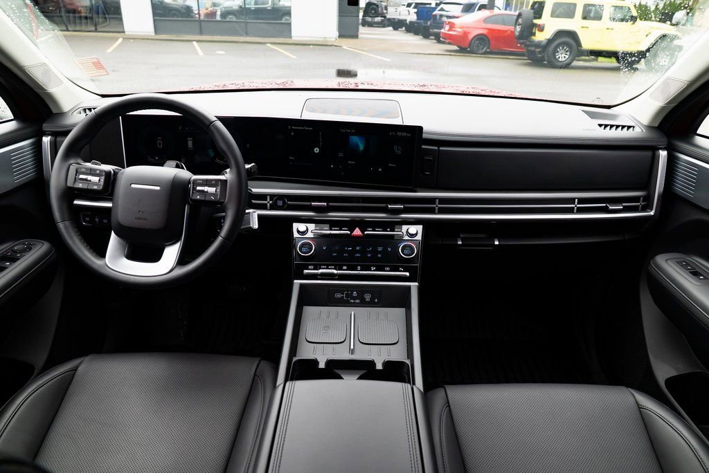 Used 2025 Hyundai Santa Fe XRT image 8