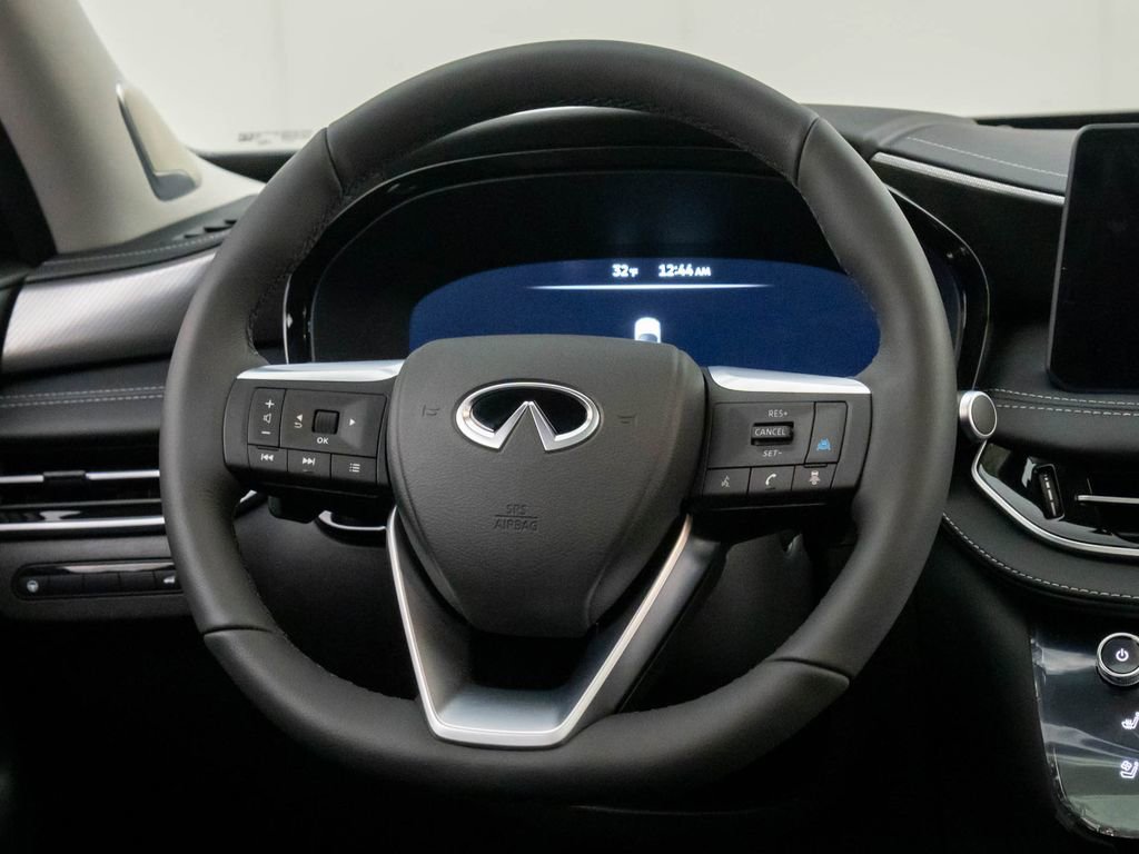 New 2026 INFINITI QX60 Luxe image 10