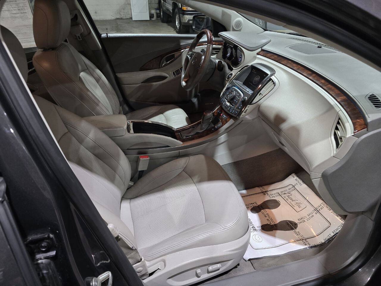 Used 2013 Buick LaCrosse Premium FWD image 32
