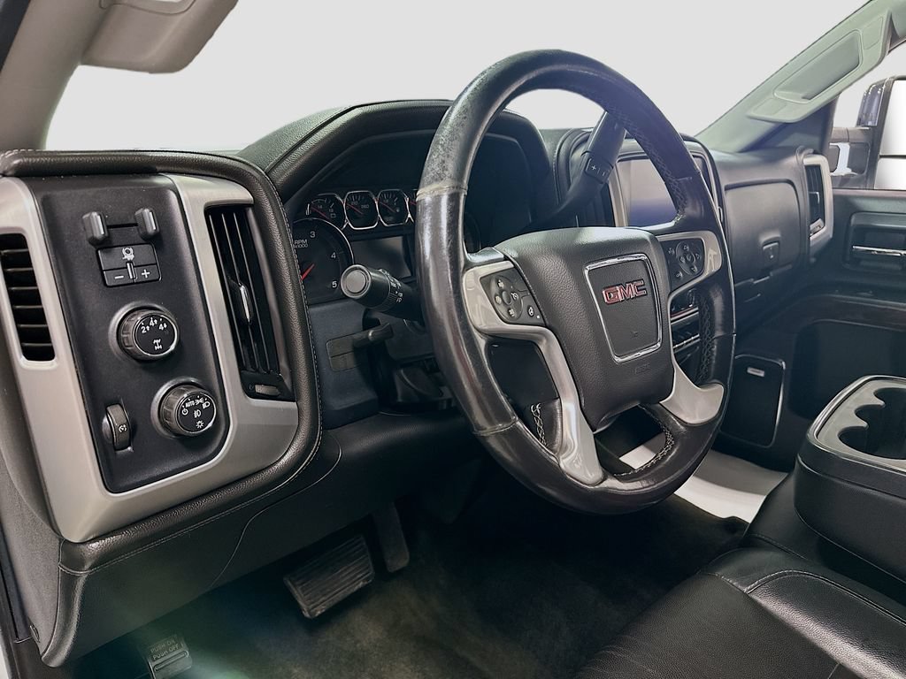 Used 2015 GMC Sierra 2500 SLT AWD/4WD image 10