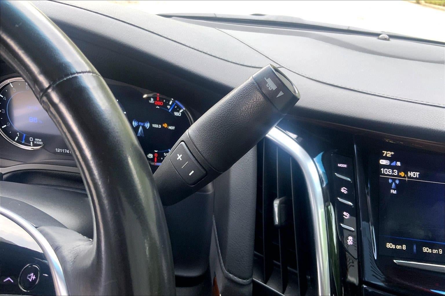 Used 2019 Cadillac Escalade Premium Luxury AWD/4WD image 18