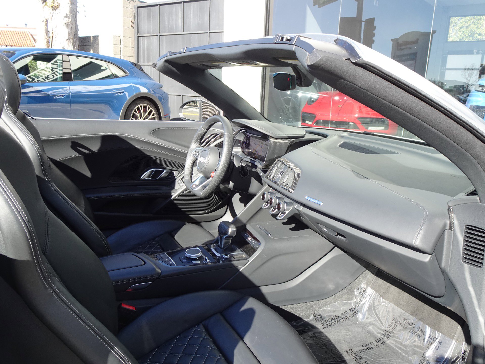 Used 2020 Audi R8 V10 w/ Carbon Exterior Package AWD/4WD image 18
