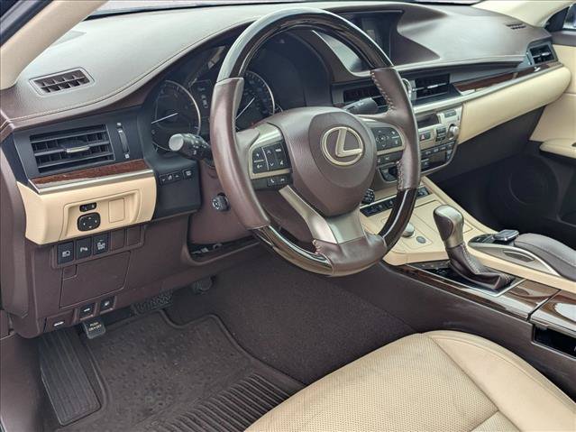 Used 2017 Lexus ES 350 FWD image 10