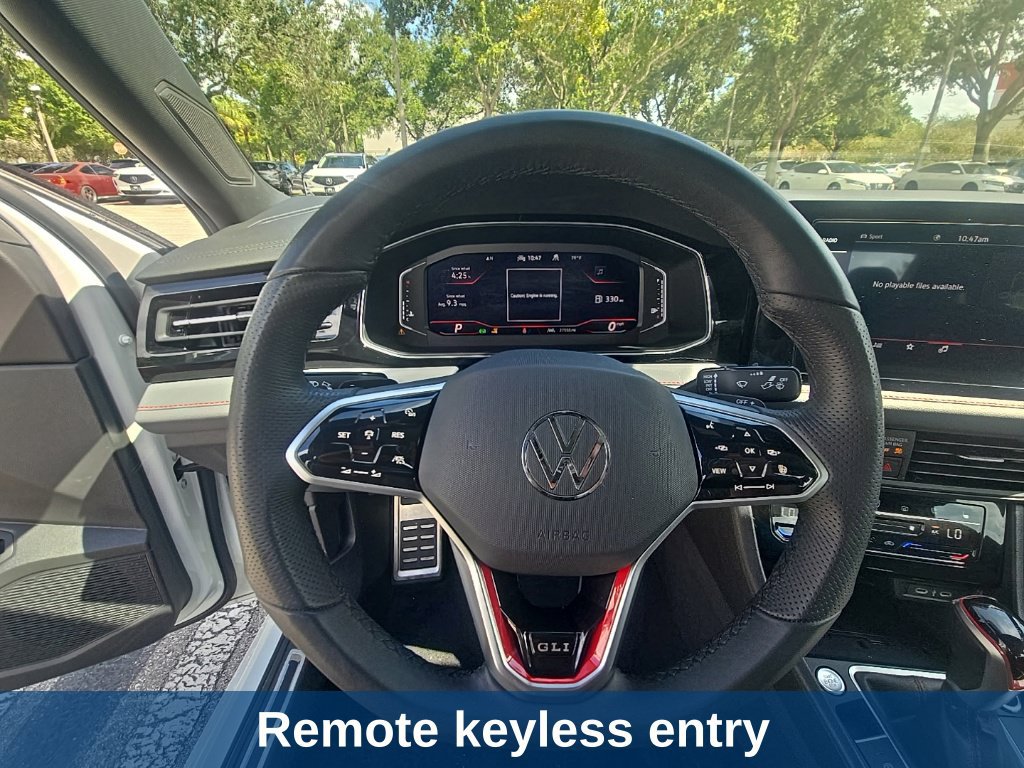 Used 2025 Volkswagen Jetta GLI Autobahn FWD image 20