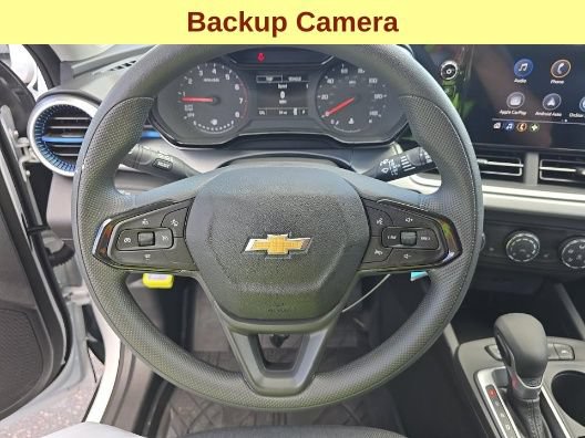 Used 2026 Chevrolet Trax LS w/ LS Convenience Package FWD image 11