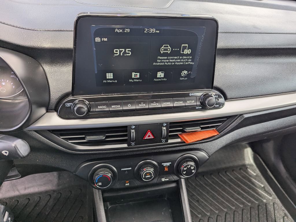 Used 2021 Kia Forte LXS FWD image 15