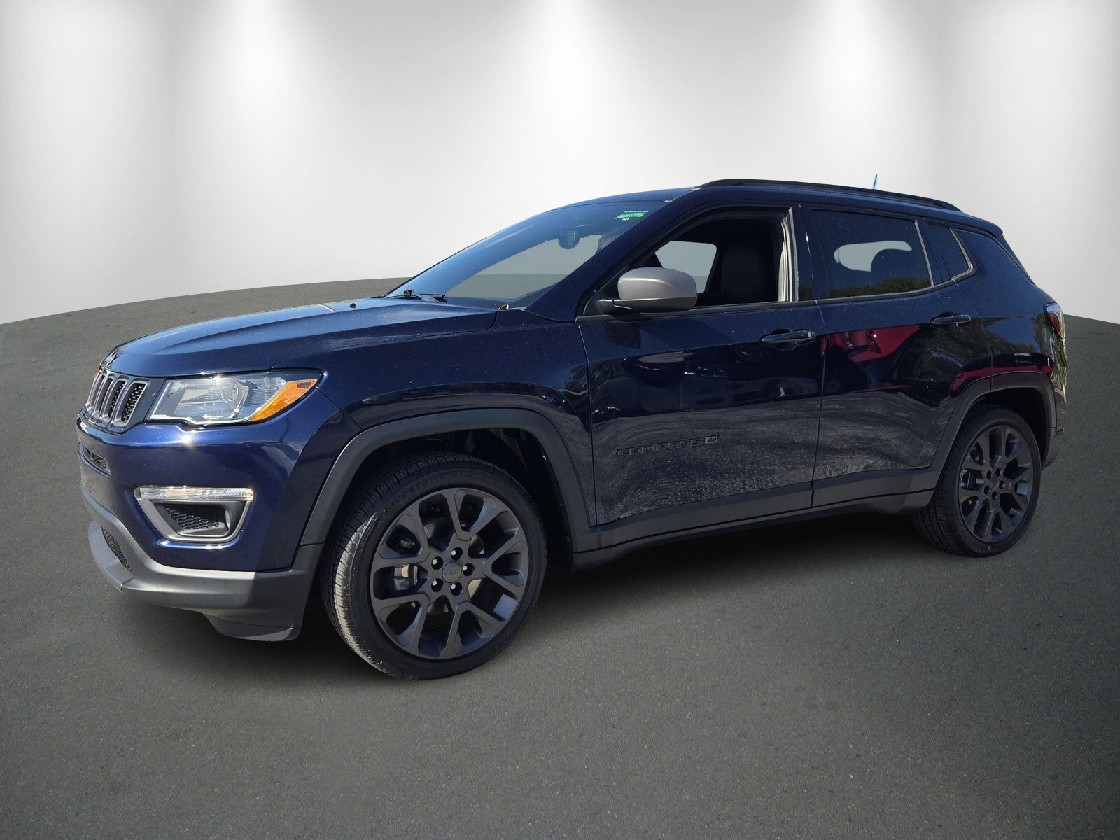 Used 2021 Jeep Compass Latitude image 3
