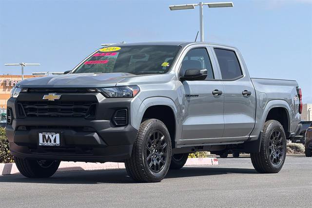 New 2026 Chevrolet Colorado W/T w/ WT Custom Package AWD/4WD image 8