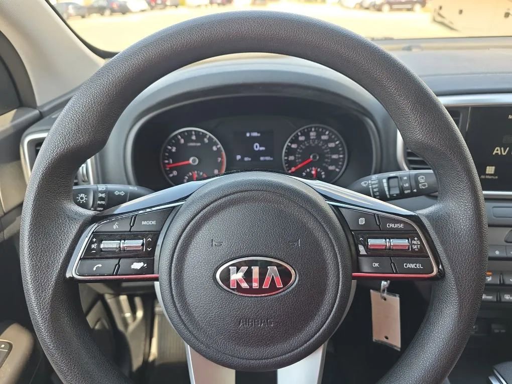 Used 2022 Kia Sportage LX image 15