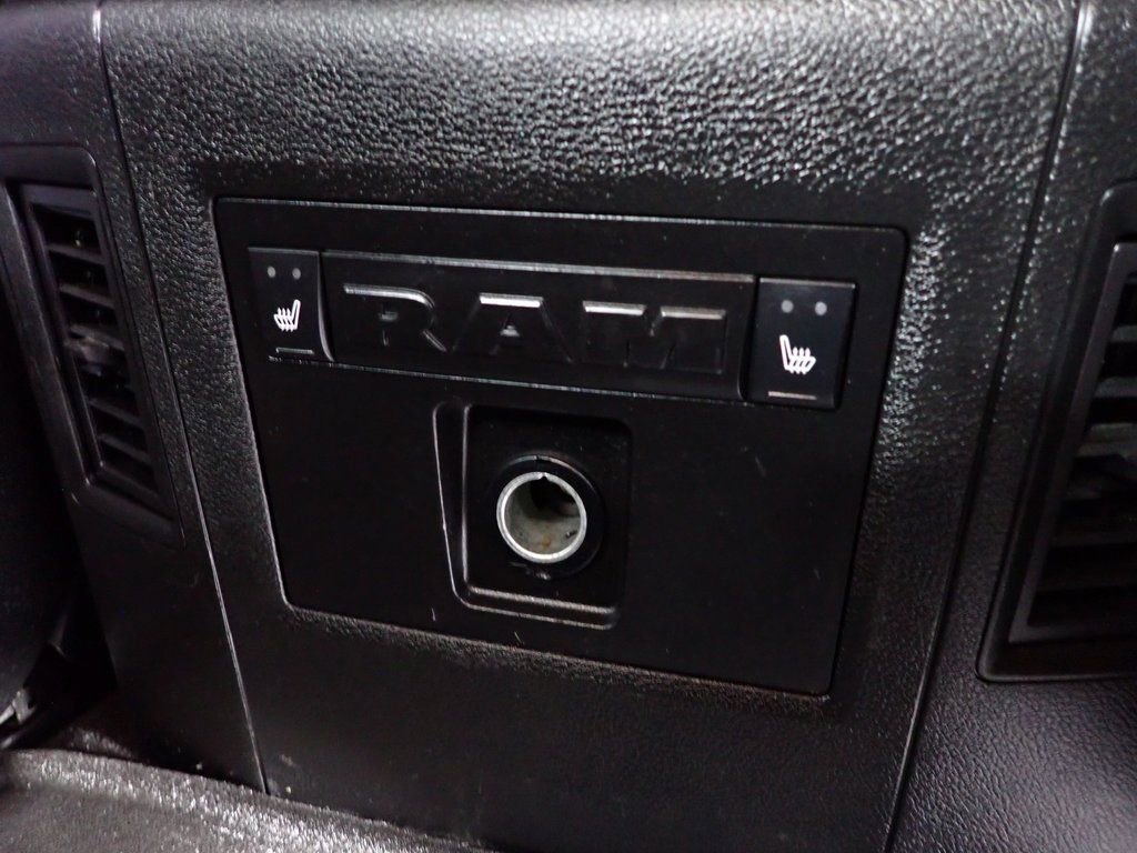 Used 2018 RAM 1500 Limited image 29