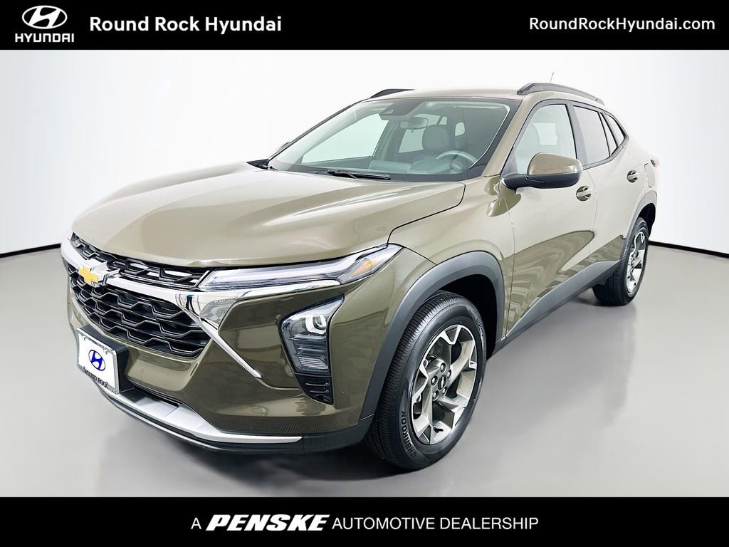 Used 2024 Chevrolet Trax LT image 1