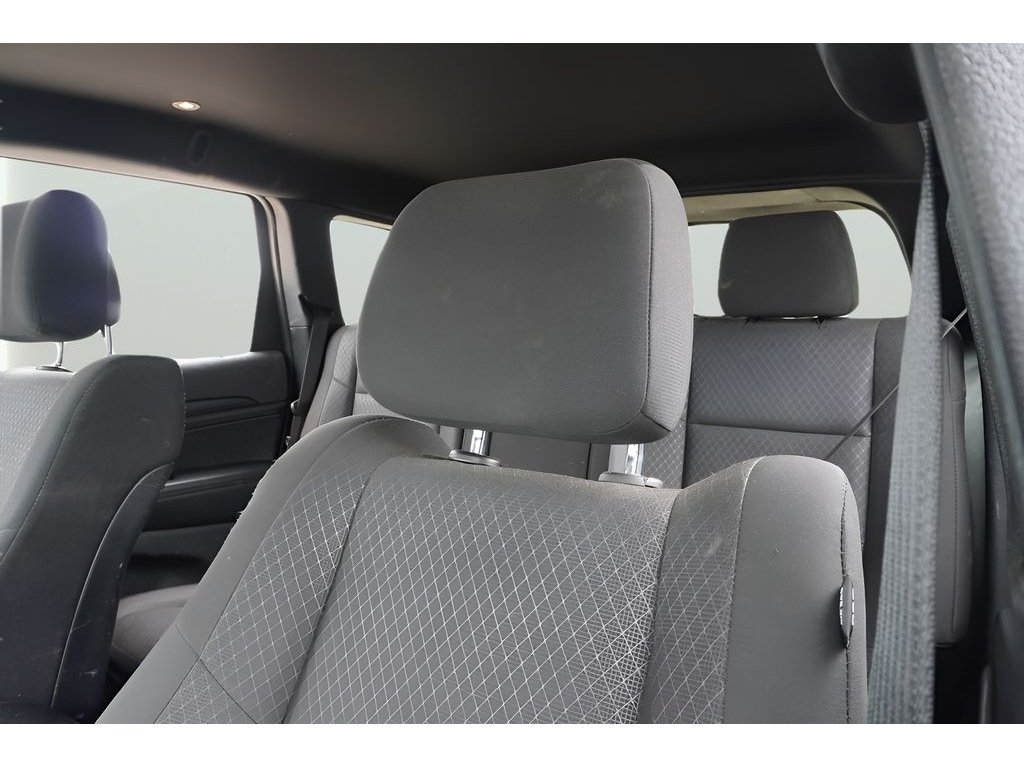Used 2020 Jeep Grand Cherokee Laredo w/ Security & Convenience Group AWD/4WD image 22