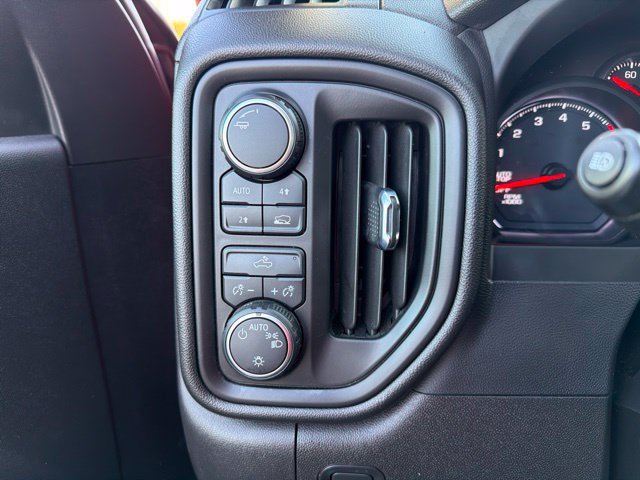 Used 2023 Chevrolet Silverado 1500 Custom AWD/4WD image 17