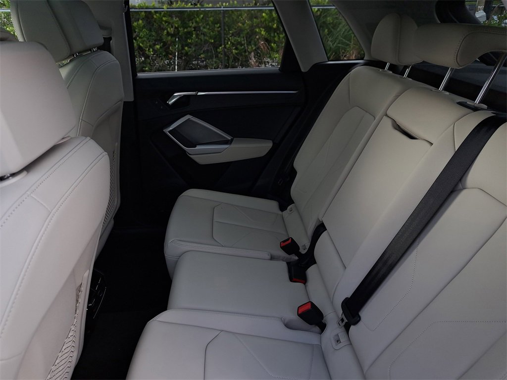 New 2025 Audi Q3 2.0T Premium Plus image 25