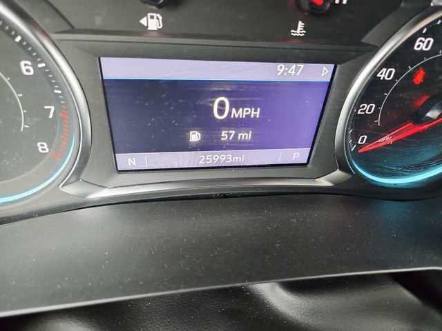 Used 2023 Chevrolet Traverse LT image 21