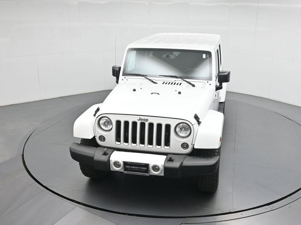 Used 2016 Jeep Wrangler Unlimited Sahara w/ Connectivity Group image 34