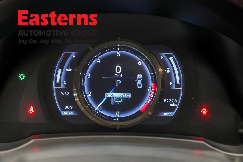 Used 2018 Lexus IS 300 F Sport w/ F Sport Package image 17