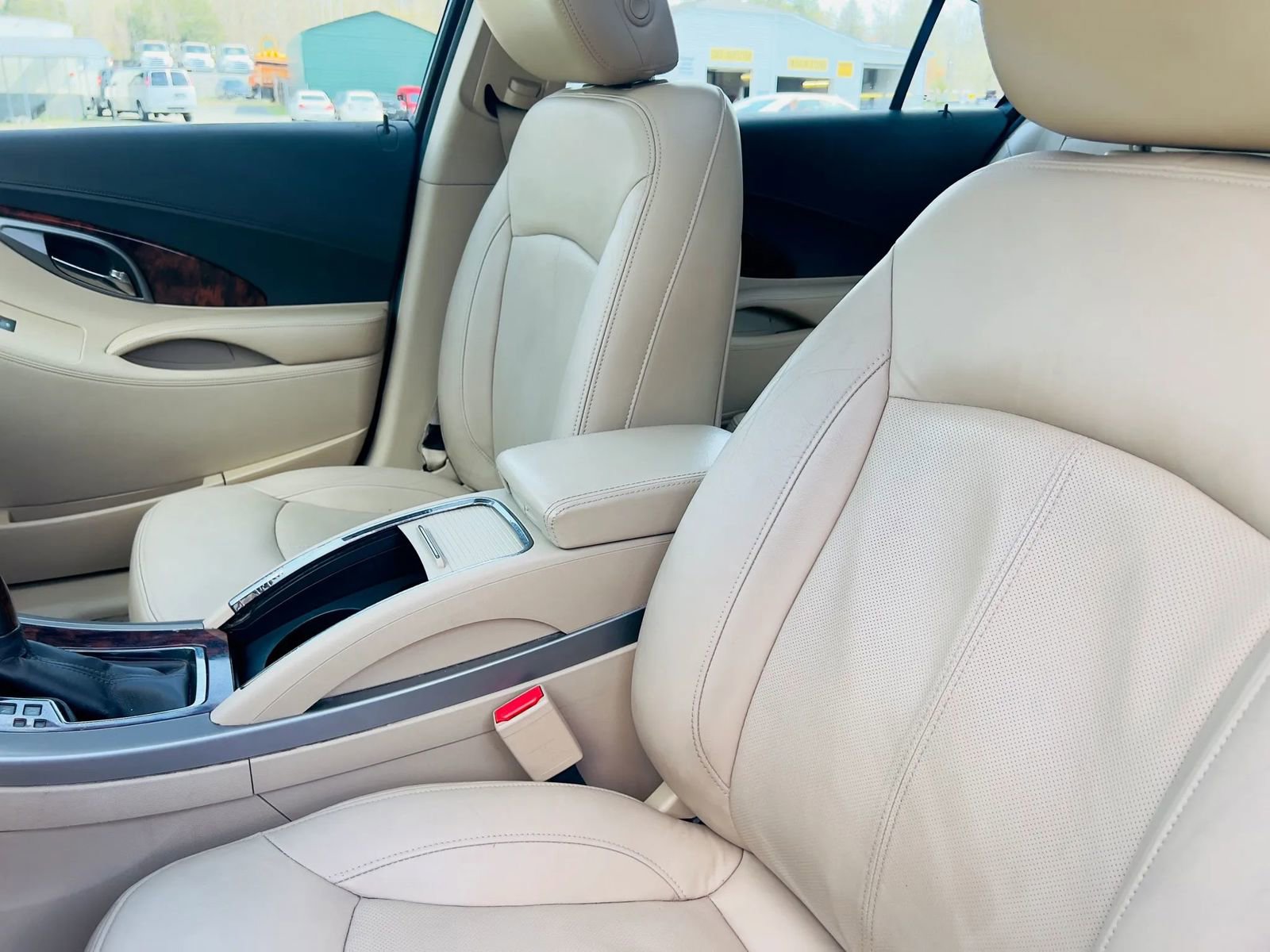 Used 2012 Buick LaCrosse Premium w/ Driver Confidence Package image 31