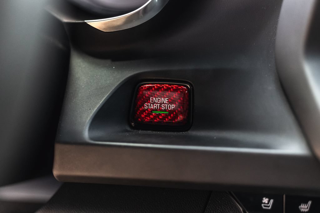 Used 2018 Chevrolet Camaro ZL1 RWD image 8