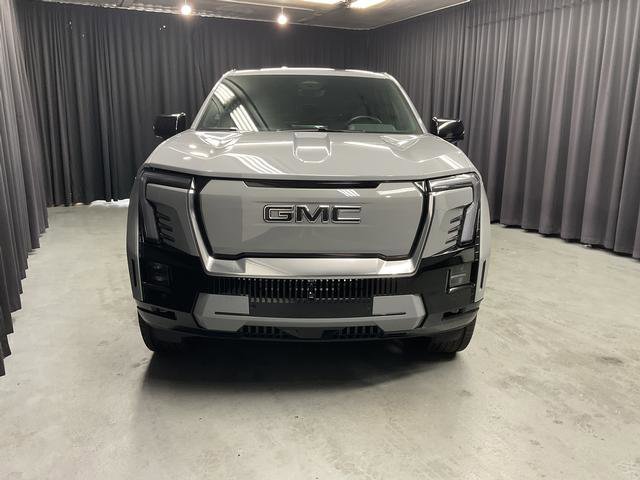 Used 2024 GMC Sierra EV Denali AWD/4WD image 7