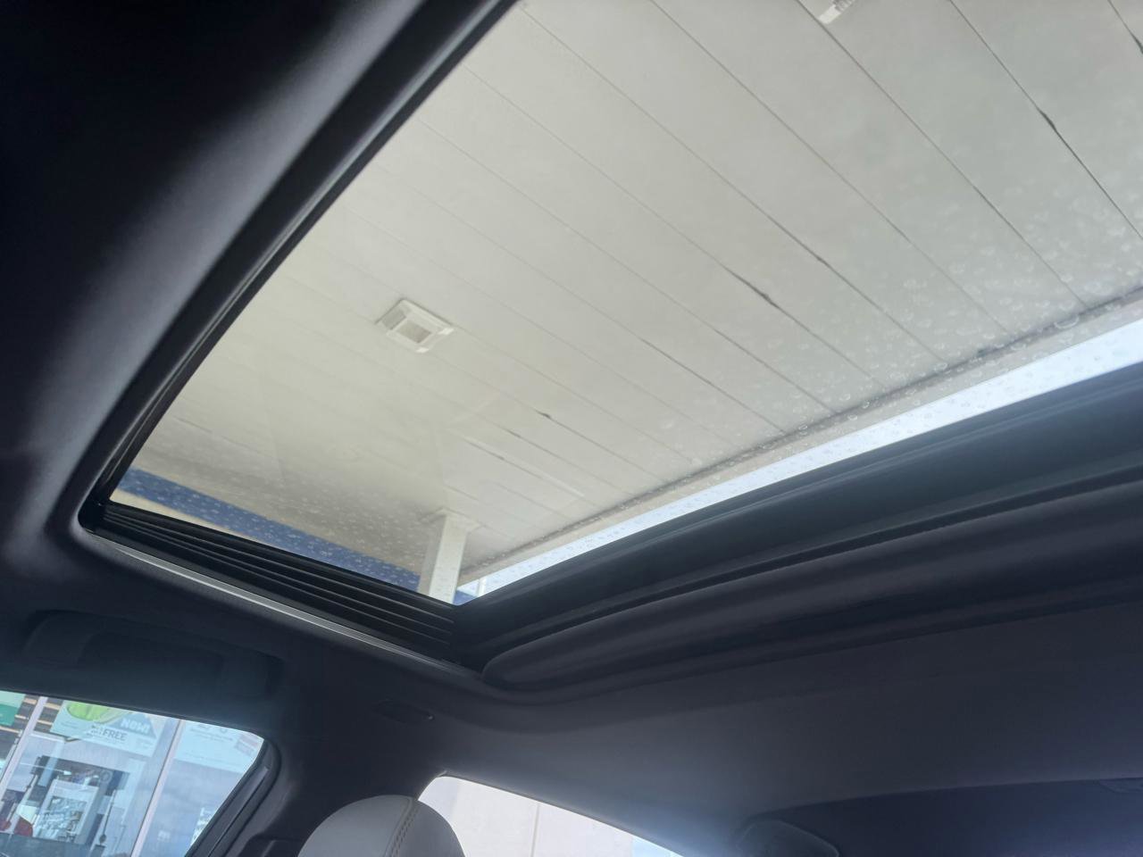 Used 2019 Toyota Avalon Touring w/ Advanced Safety Package image 39