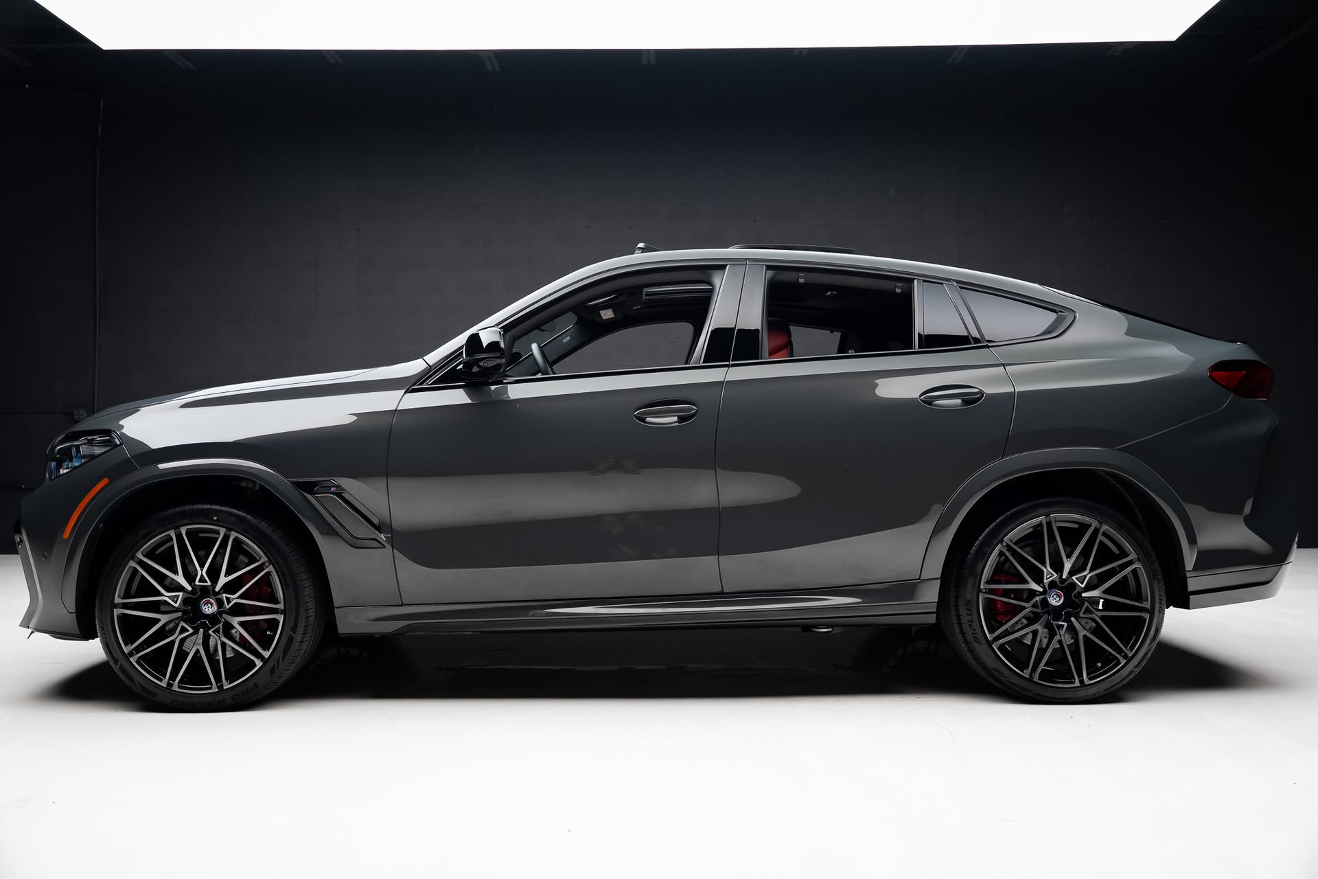 Used 2023 BMW X6 M w/ Competition Package AWD/4WD image 18
