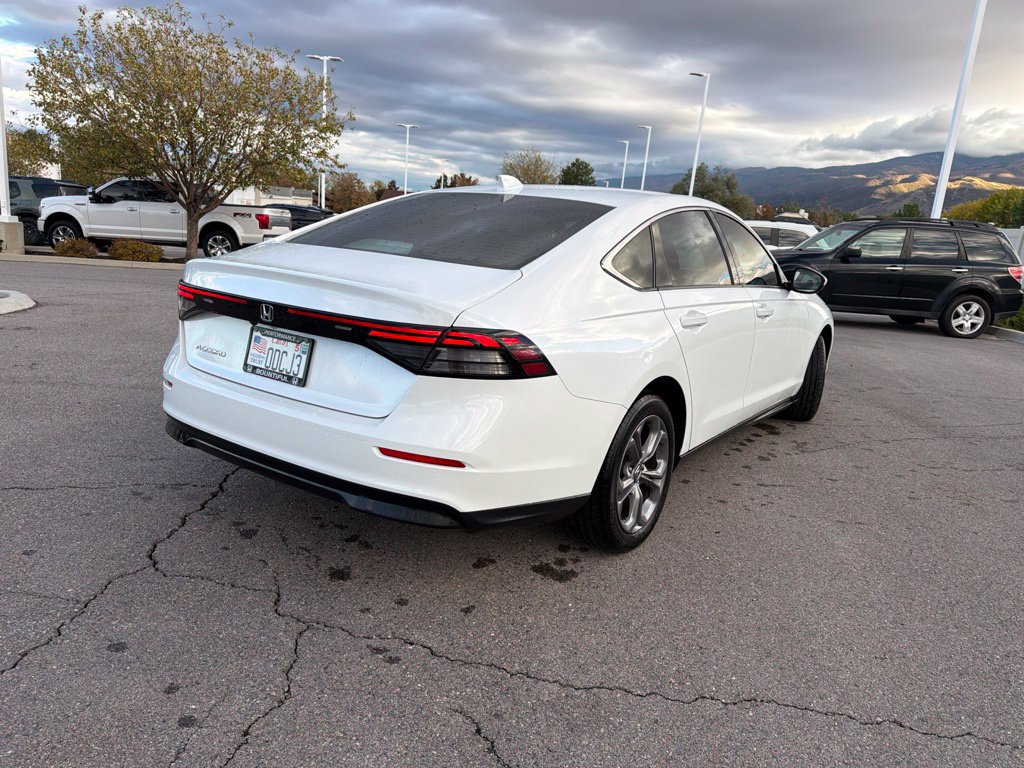 Used 2024 Honda Accord EX image 5