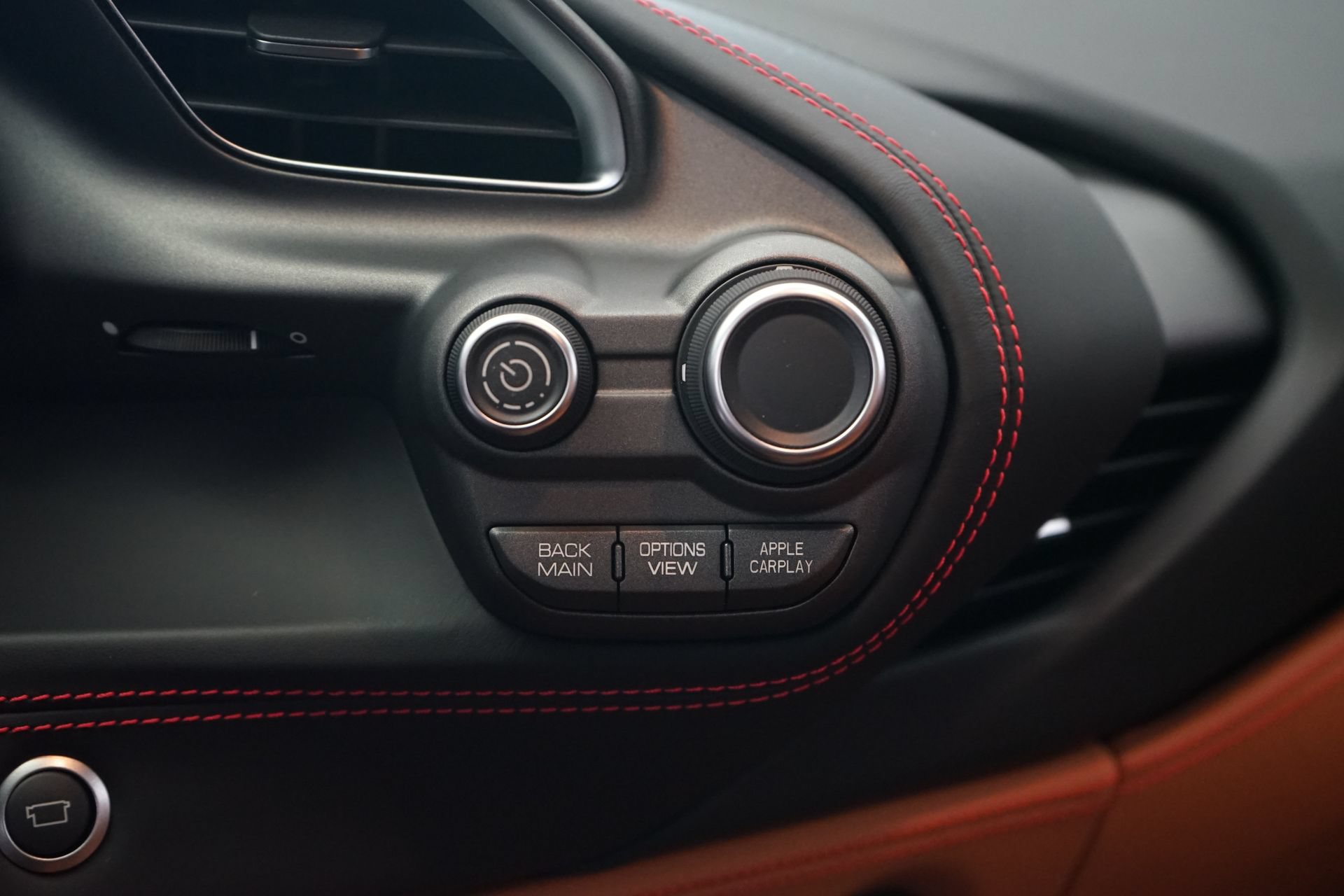 Used 2019 Ferrari 488 GTB RWD image 21