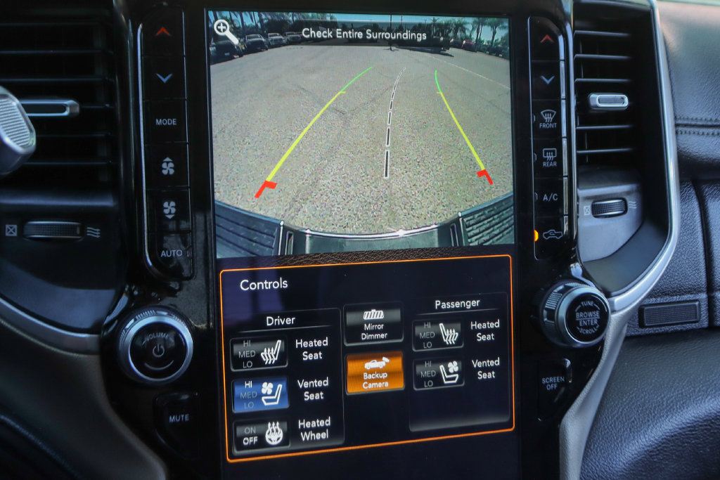 Used 2020 RAM 2500 Laramie AWD/4WD image 32