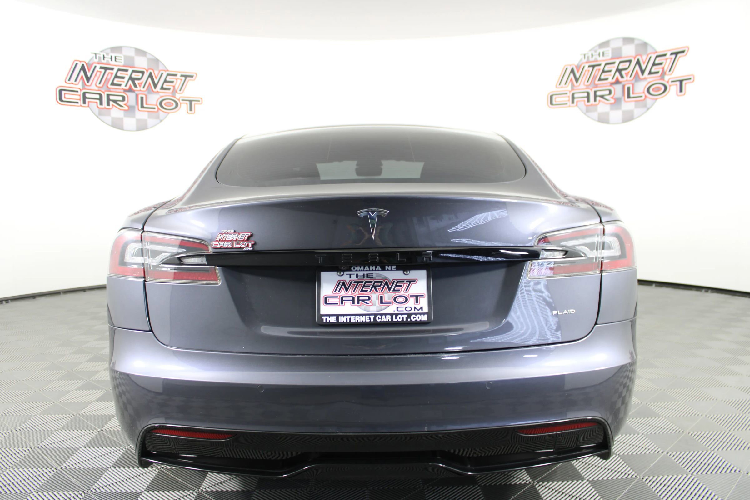 Used 2021 Tesla Model S Plaid image 6