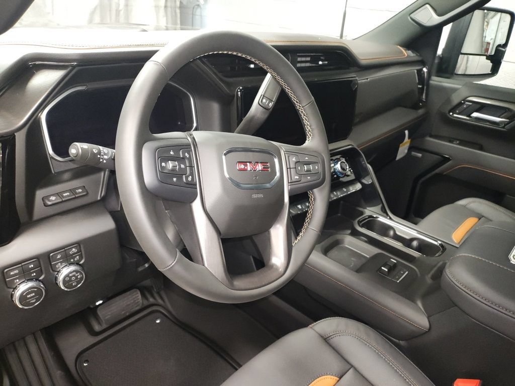 New 2026 GMC Sierra 2500 AT4 w/ AT4 Premium Plus Package AWD/4WD image 23