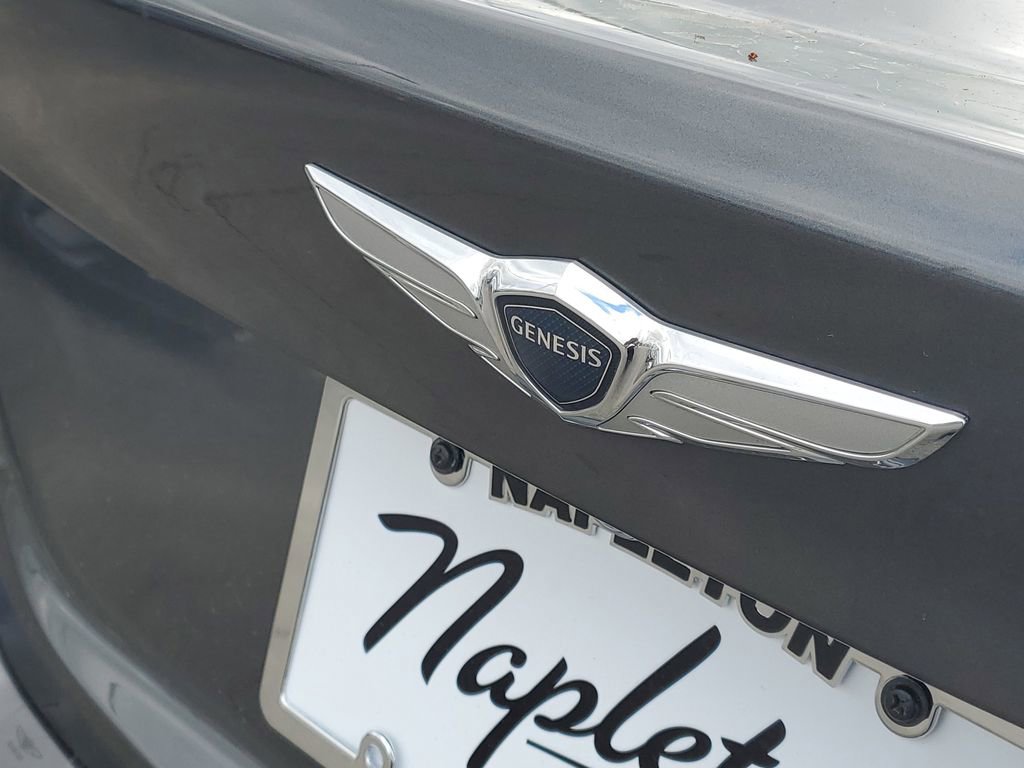 Used 2020 Genesis G70 2.0T w/ Elite Package image 8