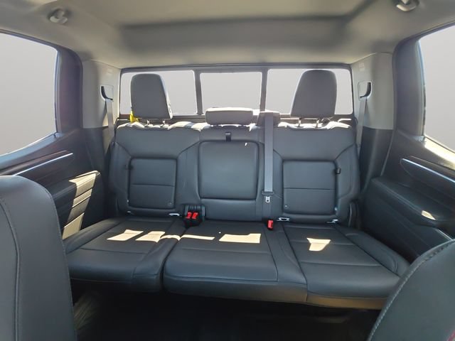 Used 2025 Chevrolet Silverado 1500 LT Trail Boss w/ Convenience Package II AWD/4WD image 12
