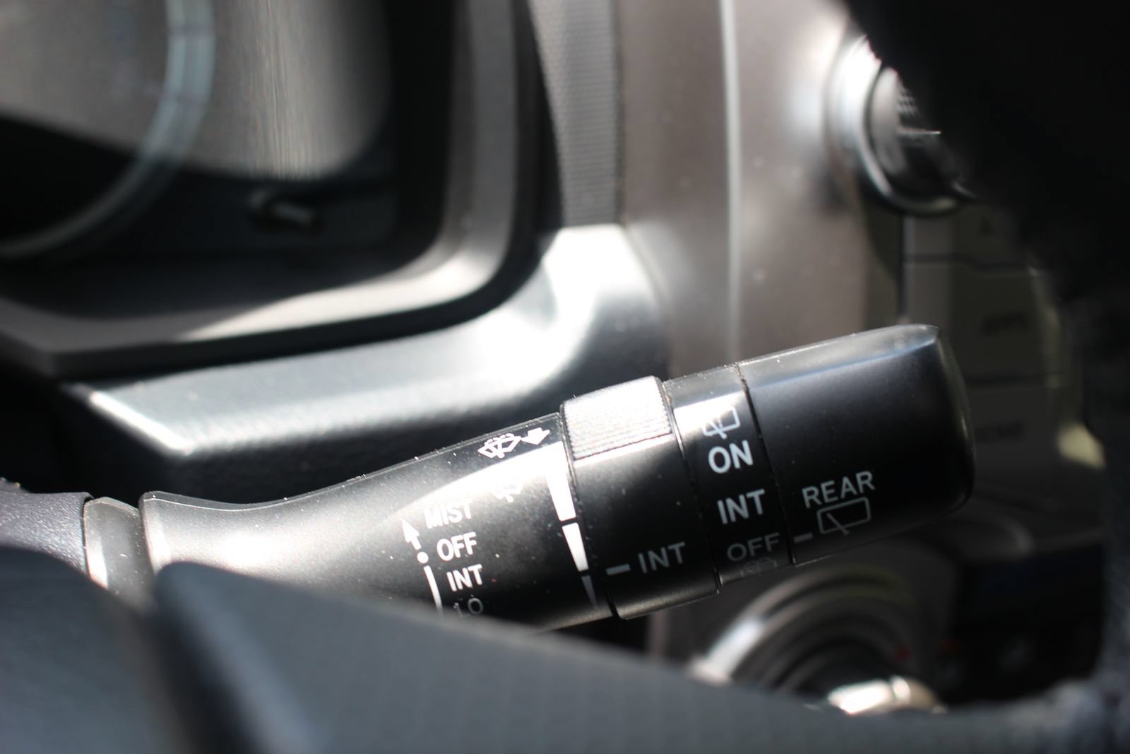 Used 2019 Toyota 4Runner Limited AWD/4WD image 22
