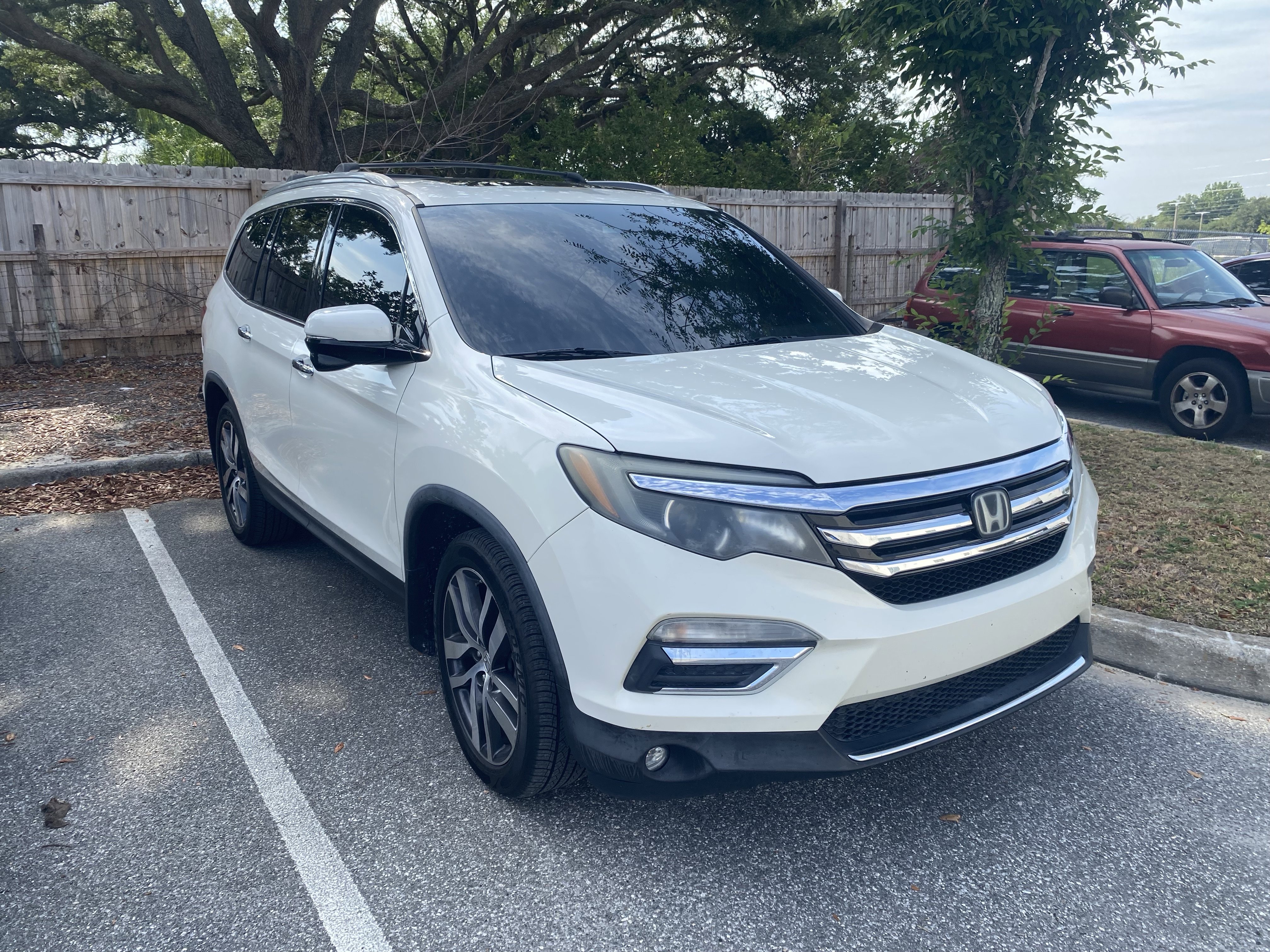 Used 2016 Honda Pilot Touring image 15