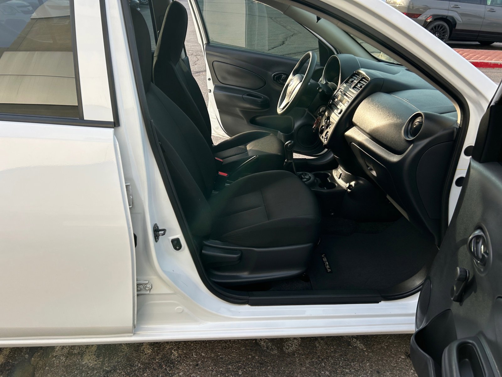 Used 2017 Nissan Versa S image 30