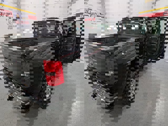 Used 2018 GMC Sierra 2500 SLT w/ Snow Plow Prep Package image 15