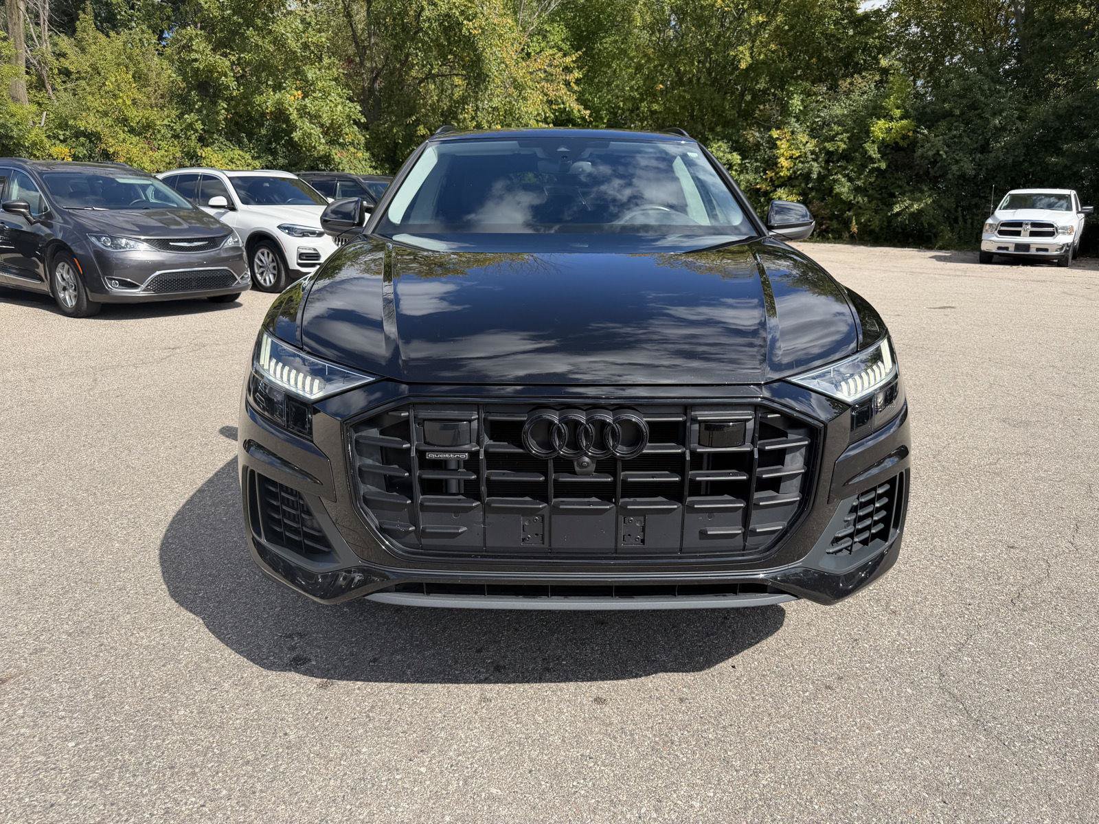Used 2023 Audi Q8 Premium w/ Convenience Package AWD/4WD image 2